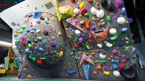 千葉県のクライミング施設「ROCKY（ロッキー） 船橋店」